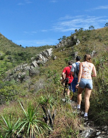 Quatro passeios em jipe 4x4 com caminhadas pesadas para conhecer as cachoeiras dos Leites, Capão Forro, Cerradão e trilha da Cachoeira Casca d’Anta